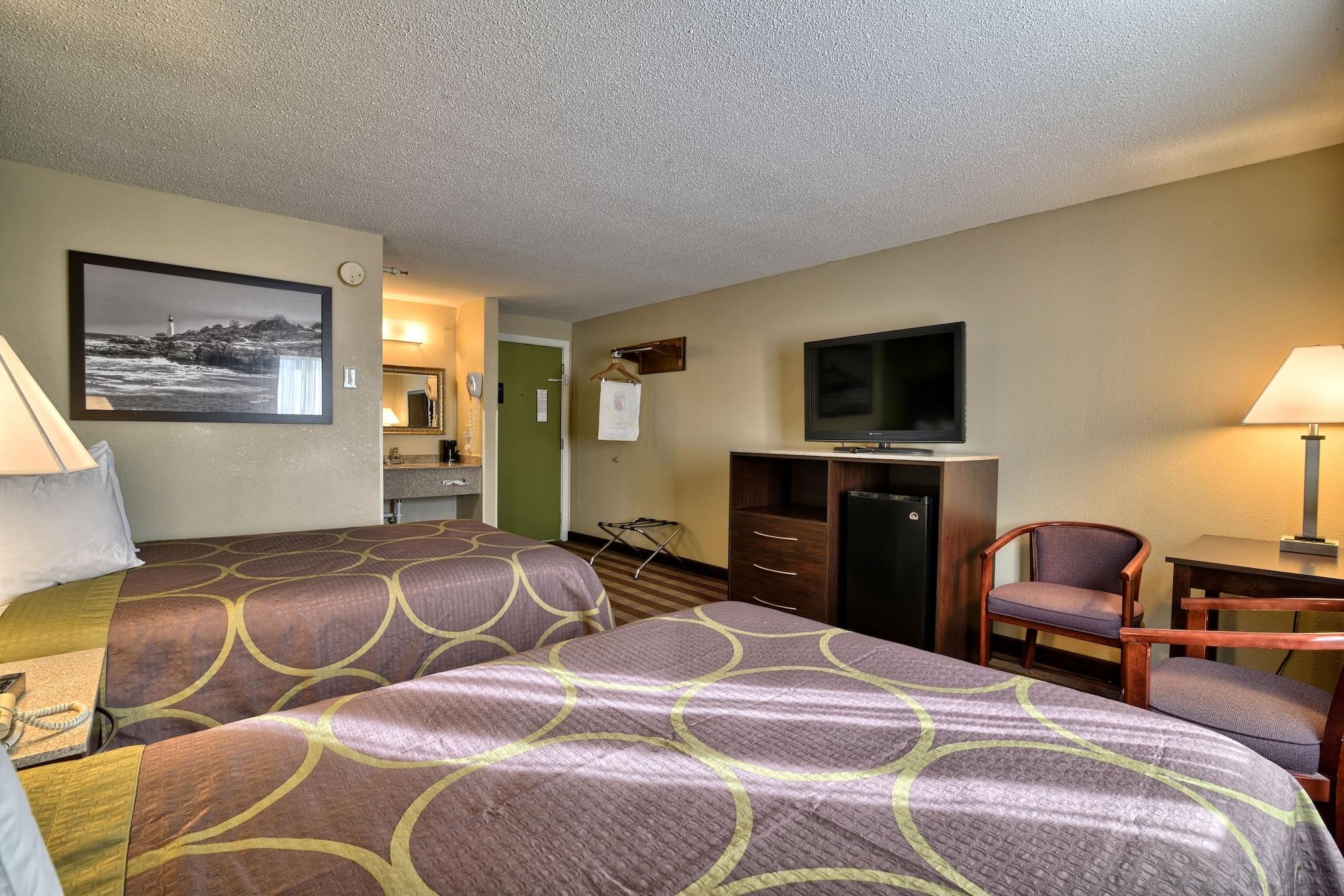 Super 8 By Wyndham Bangor Hotel Kültér fotó