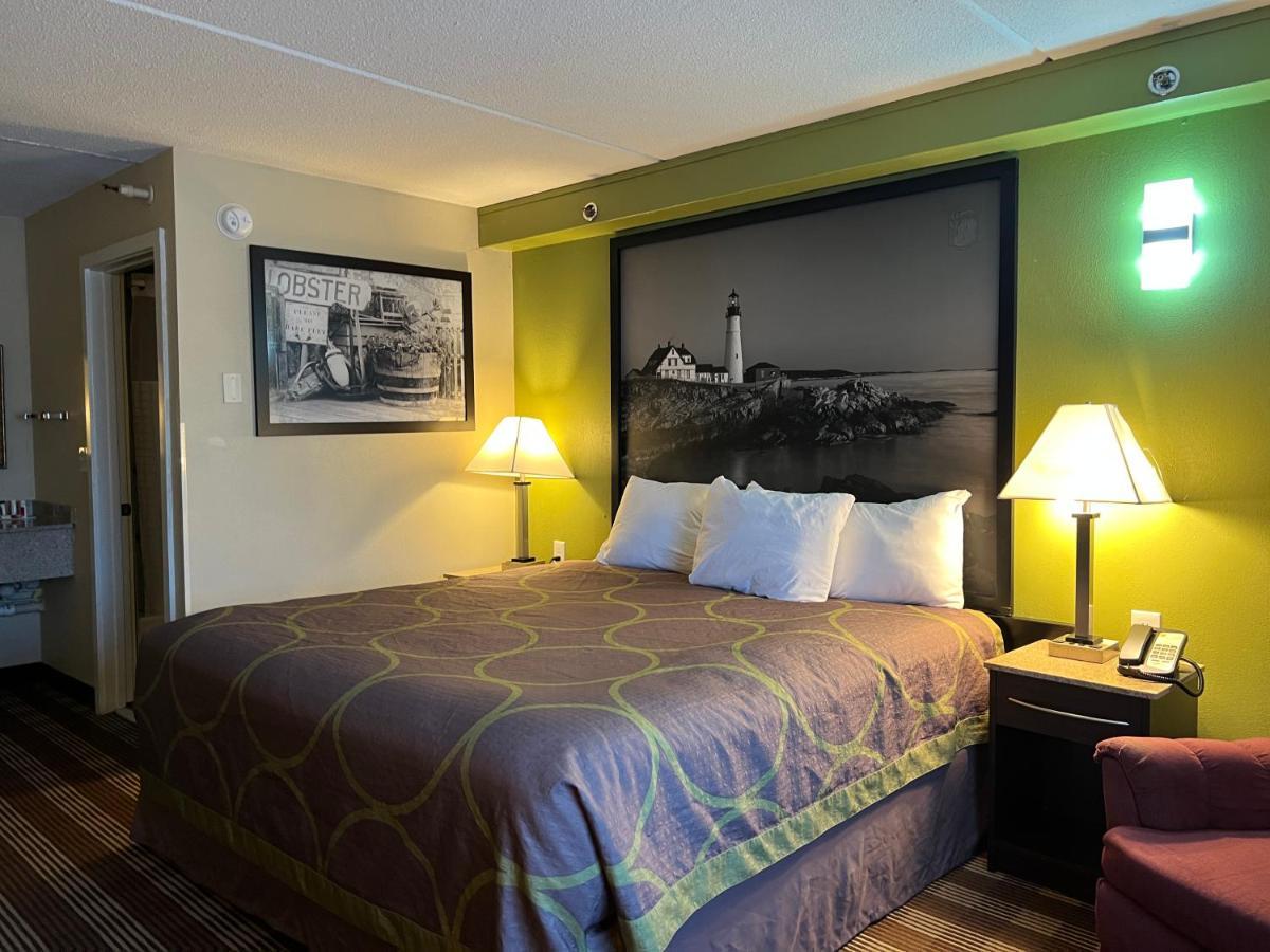Super 8 By Wyndham Bangor Hotel Kültér fotó