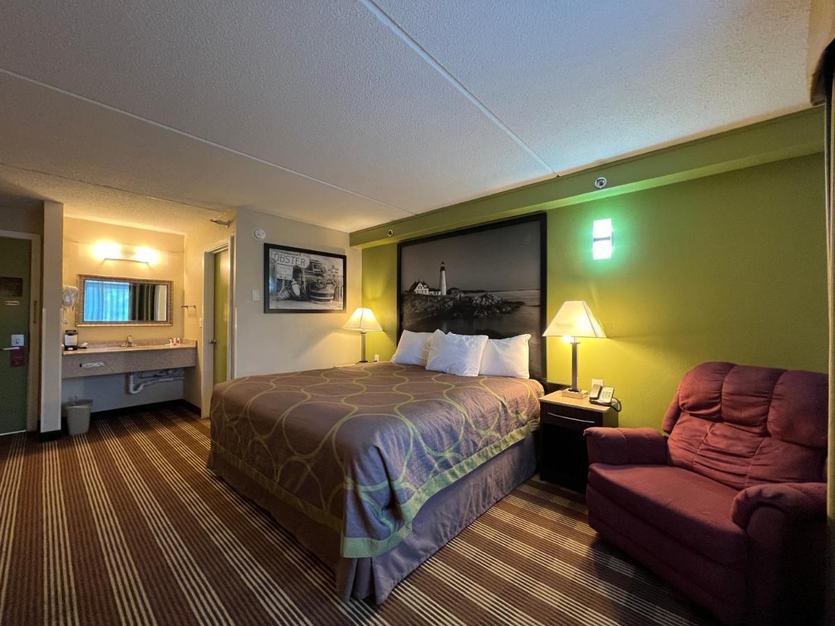 Super 8 By Wyndham Bangor Hotel Kültér fotó
