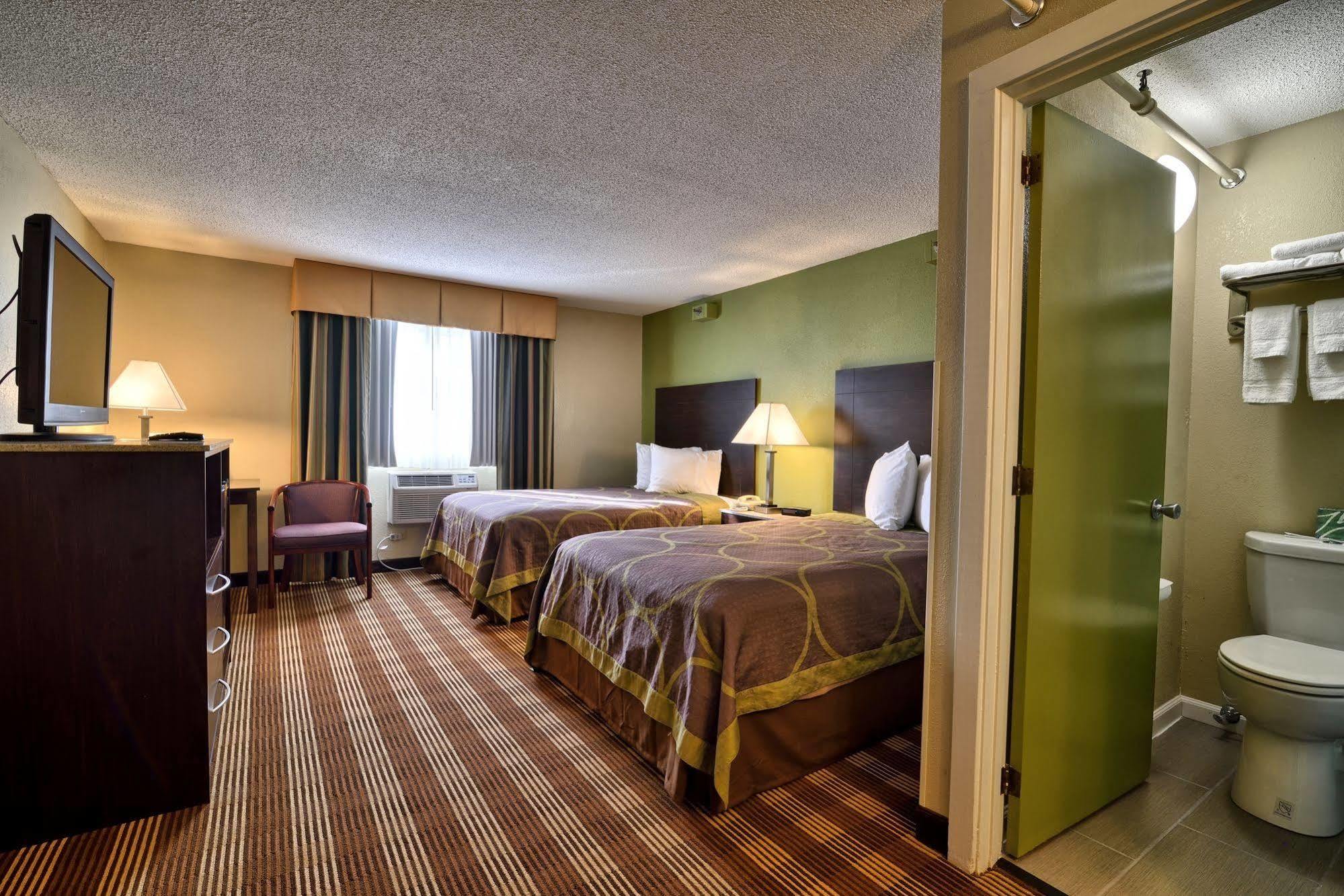 Super 8 By Wyndham Bangor Hotel Kültér fotó